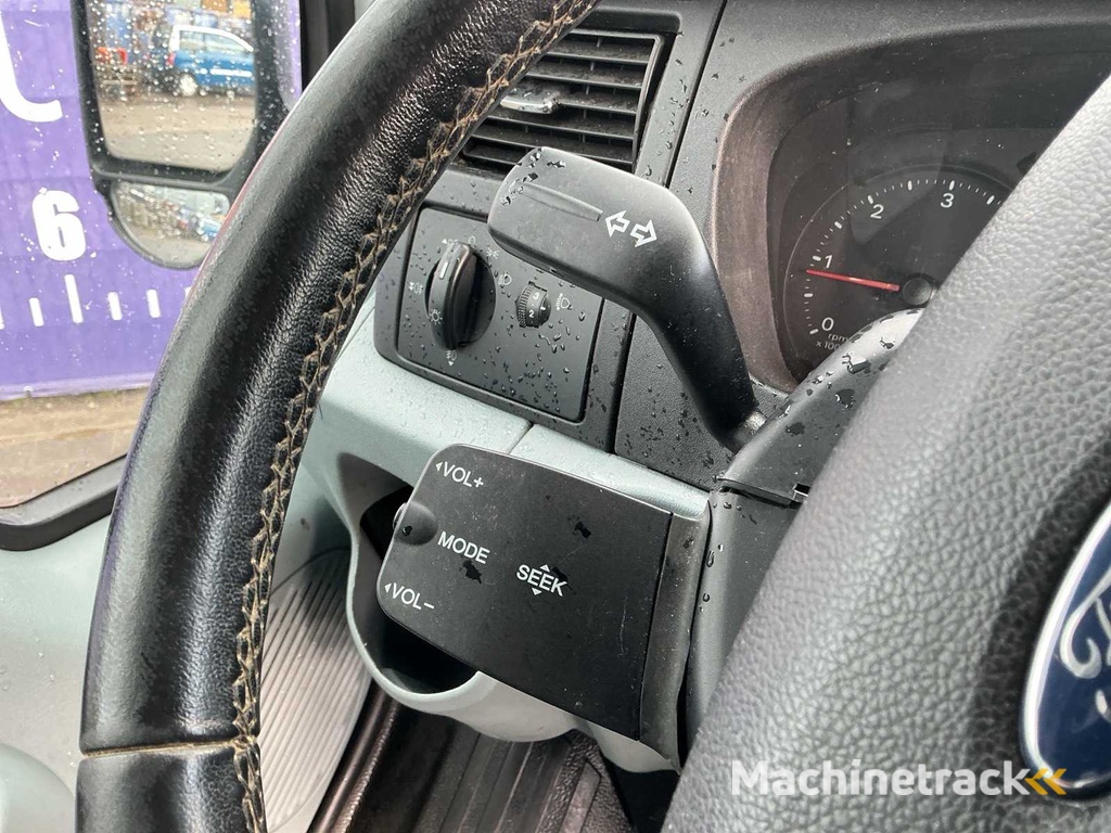 2010 - Ford - Transit Kombi - 300S 2.2 TDCI SHD - Nutzfahrzeug