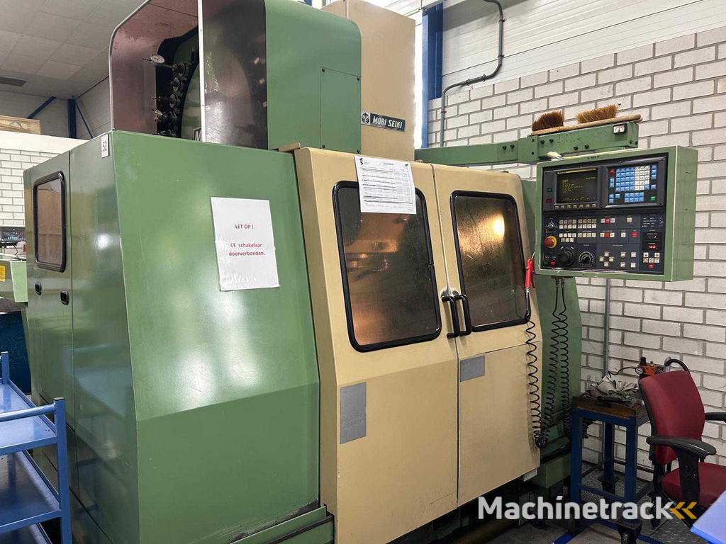 1991 Mori Seiki MV-40B CNC Universeel machinecentrum
