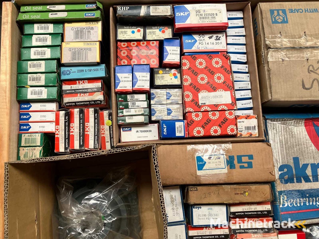 132 kg net bearings from SKF, FAG, INA, NTN, NSK, IKO, RHP, Koyo, Torrington and others