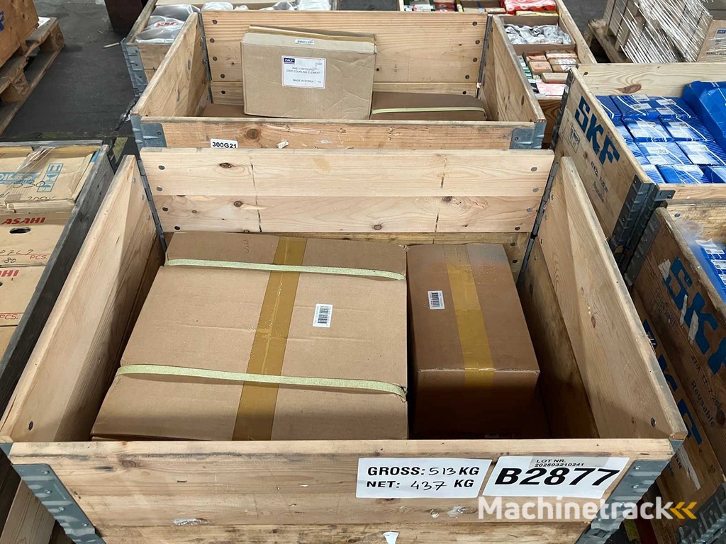 437 kg net automotive bearings from SKF