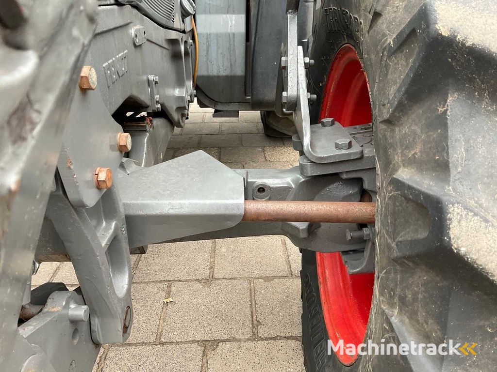 2000 Fendt Farmer 410 Vario All-wheel drive farm tractor