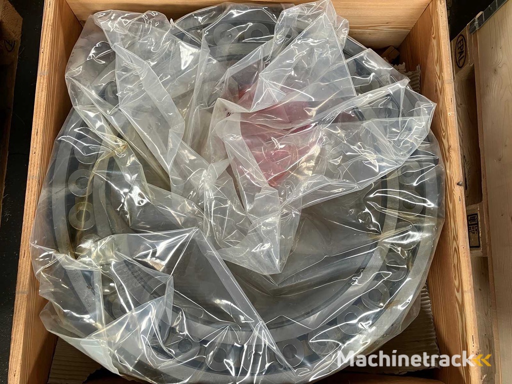 1x 230/500B.MB FAG - 239 kg net