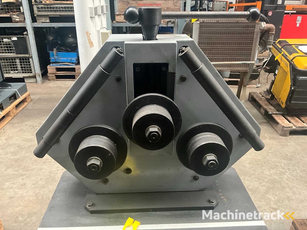 2012 Huvema MIP 30 HV Profilrolle