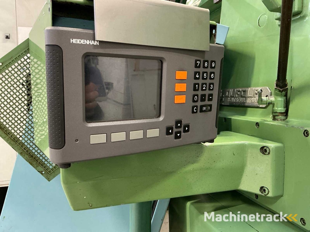 Dufour 302 Werkzeug-Fräsmaschine