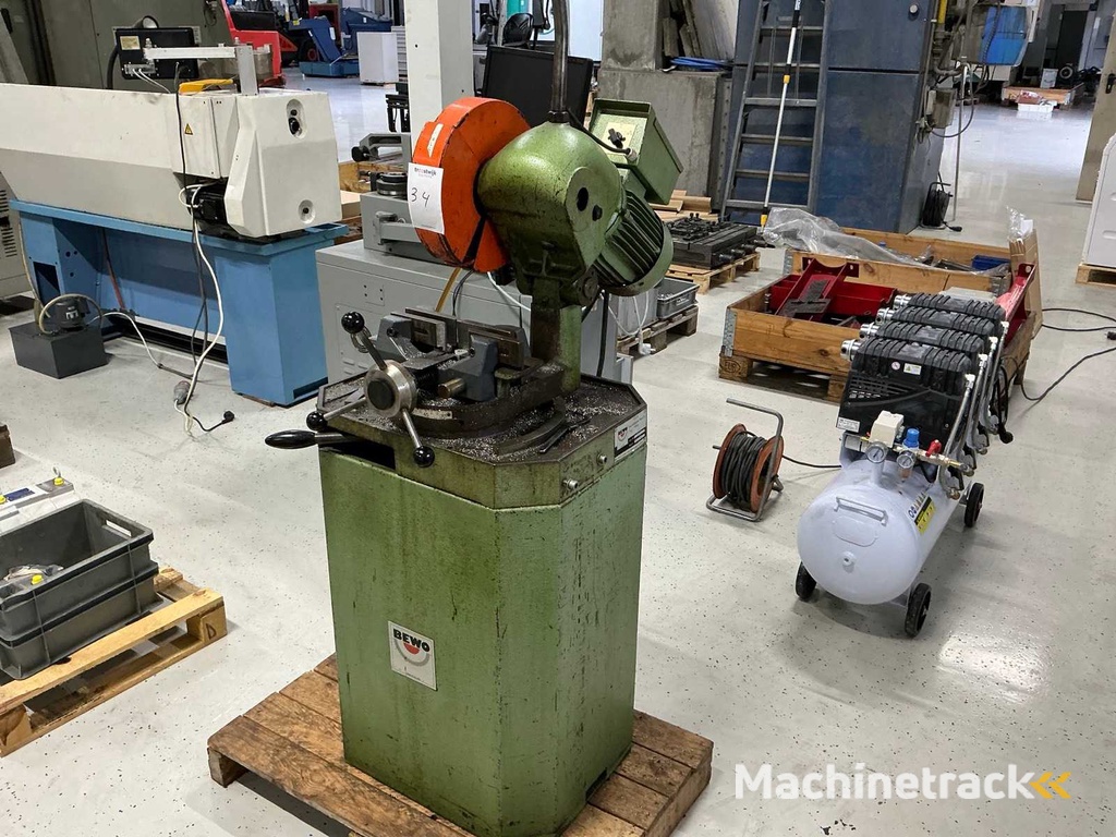 Bewo CPO 250 LT Kappkreissägemaschine
