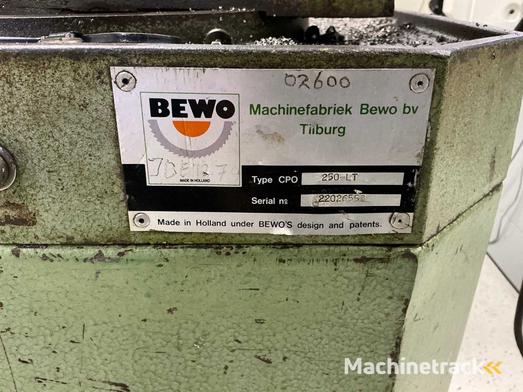Bewo CPO 250 LT Kappkreissägemaschine