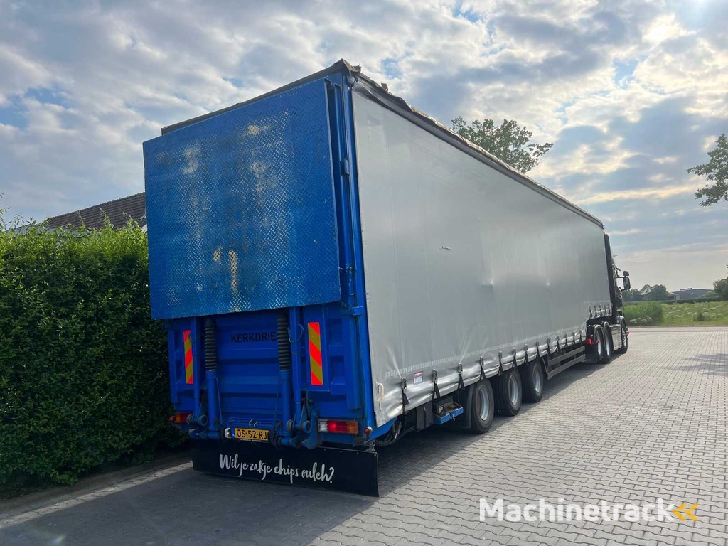 Kögel GNCO 24 Zeiltrailer