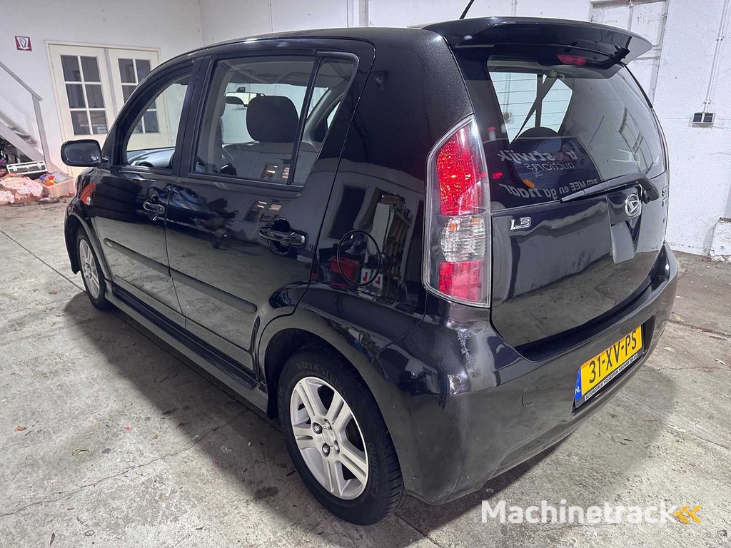 Daihatsu - Sirion 2 - 1.3-16V Sport AUTOMATIC- 31-XV-PS