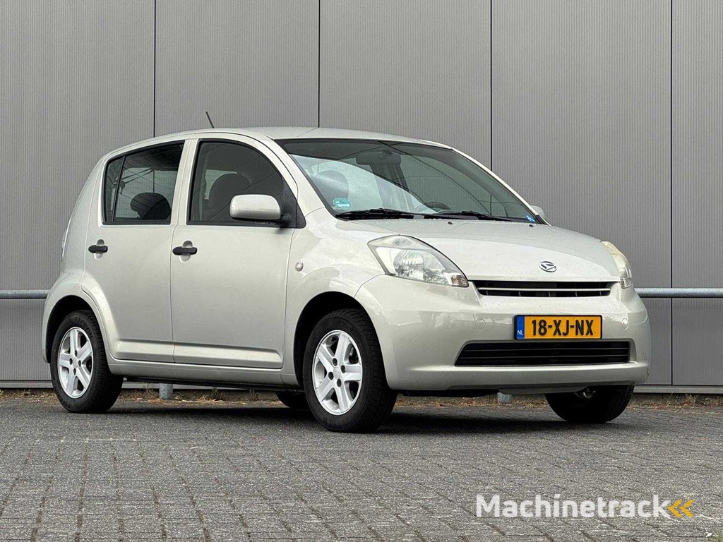 Daihatsu - 2007 - Sirion 2 - 1.3-16V Comfort - 18-XJ-NX