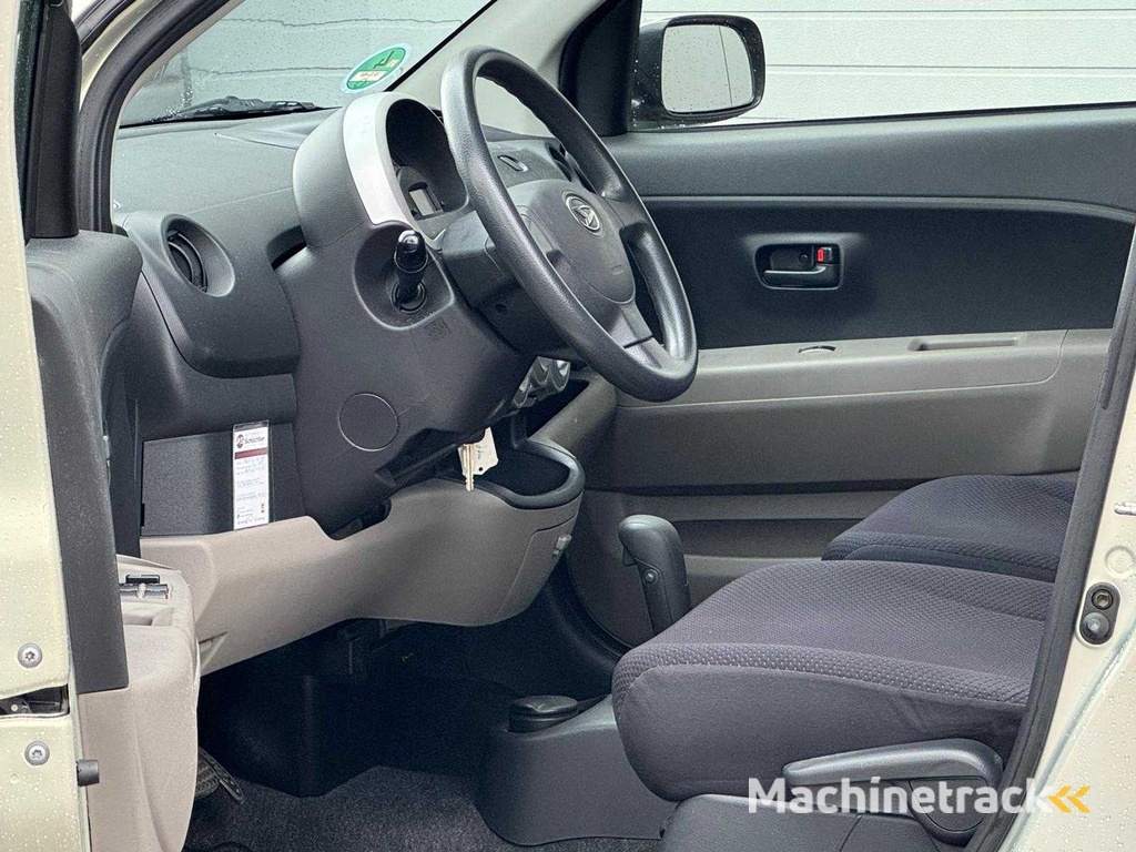 Daihatsu - 2007 - Sirion 2 - 1.3-16V Comfort - 18-XJ-NX