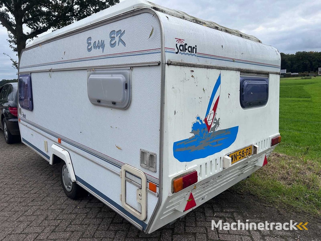 Safari - EASY - Caravan WN-58-PZ