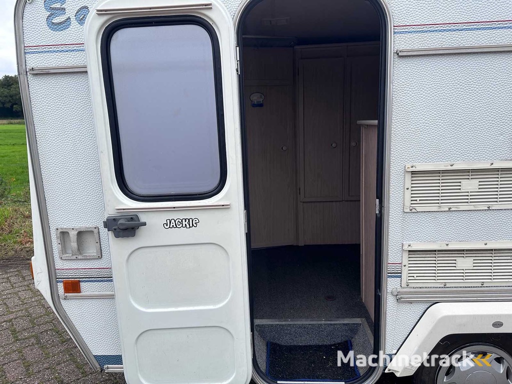 Safari - EASY - Caravan WN-58-PZ