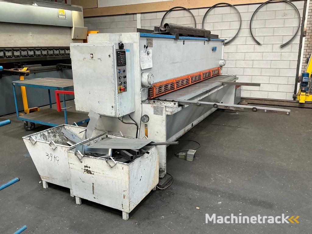 LVD HST 31/6 Guillotine Shear