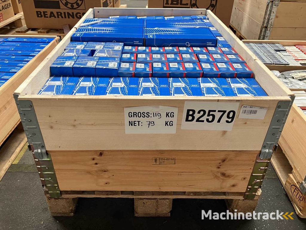 79 kg net automotive bearings from SKF