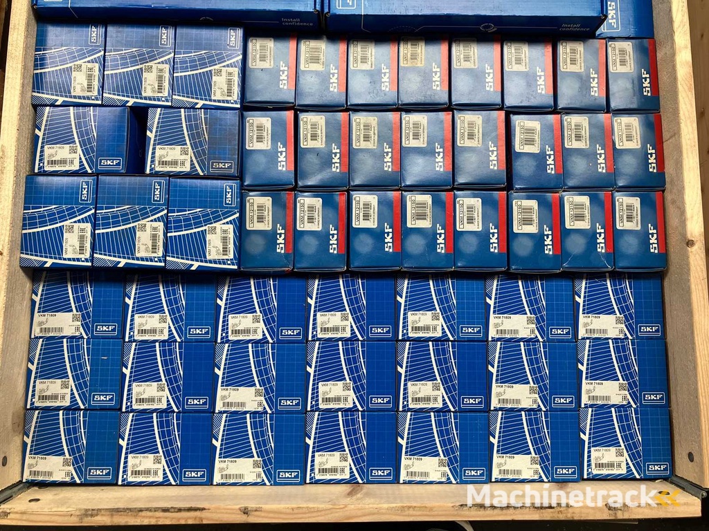 79 kg net automotive bearings from SKF