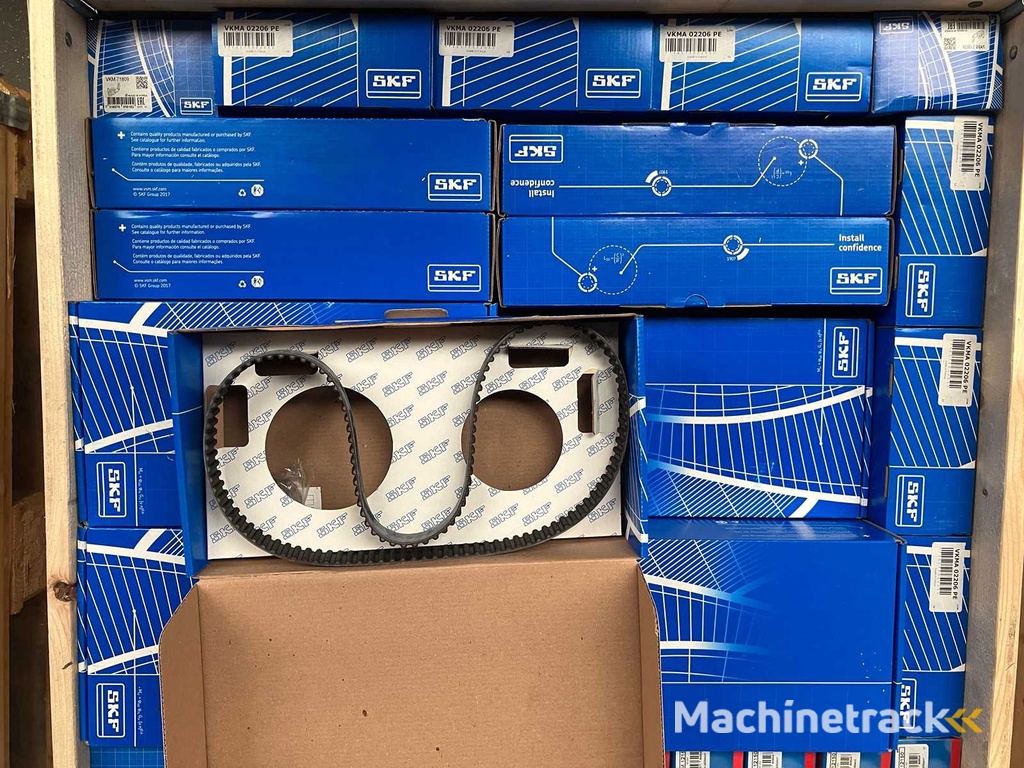 79 kg net automotive bearings from SKF