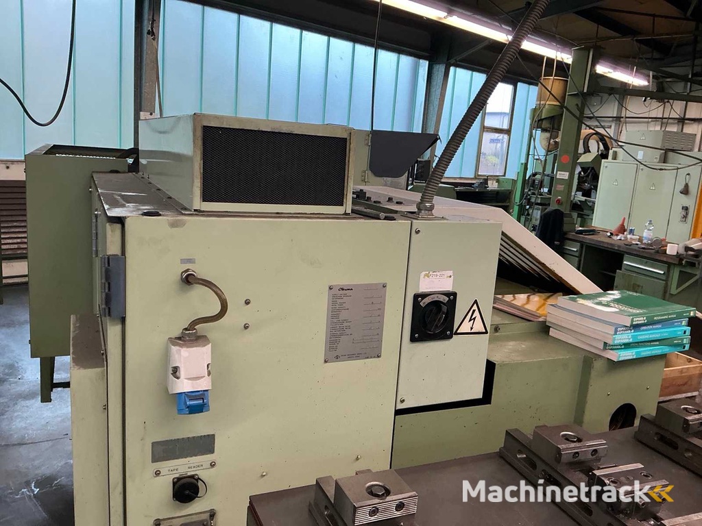 OKUMA - LB 15 - CNC-draaibank
