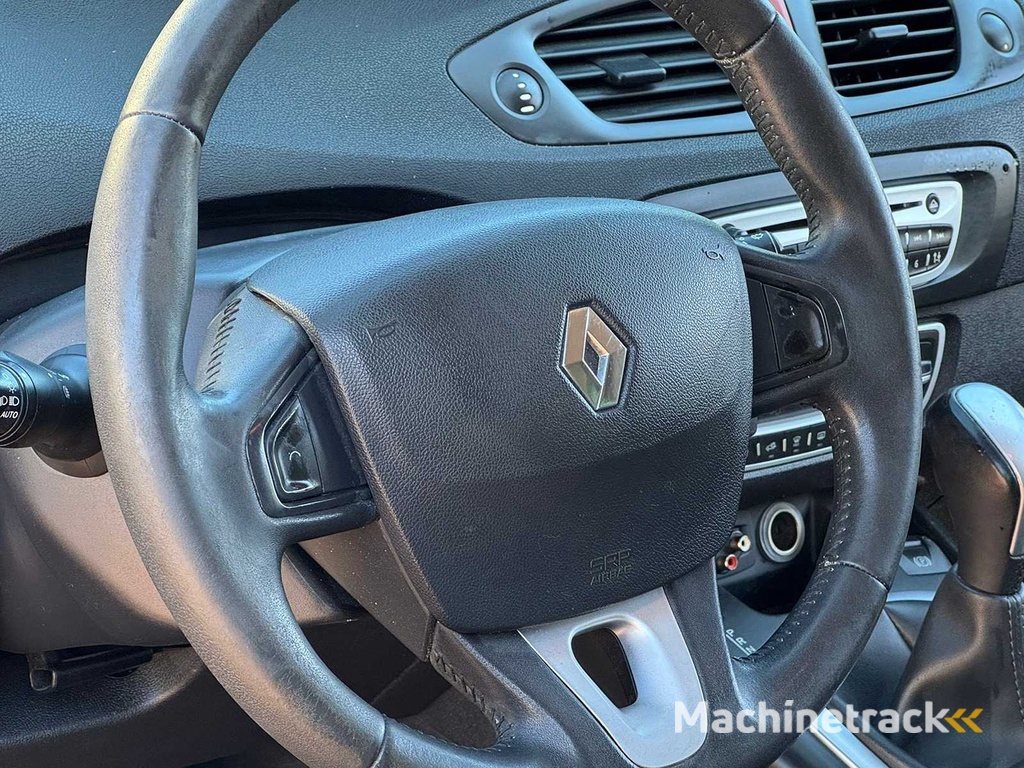 Renault - 2010 - Grand Scénic - 2.0 Celsium - Automaat - 37-LSR-8