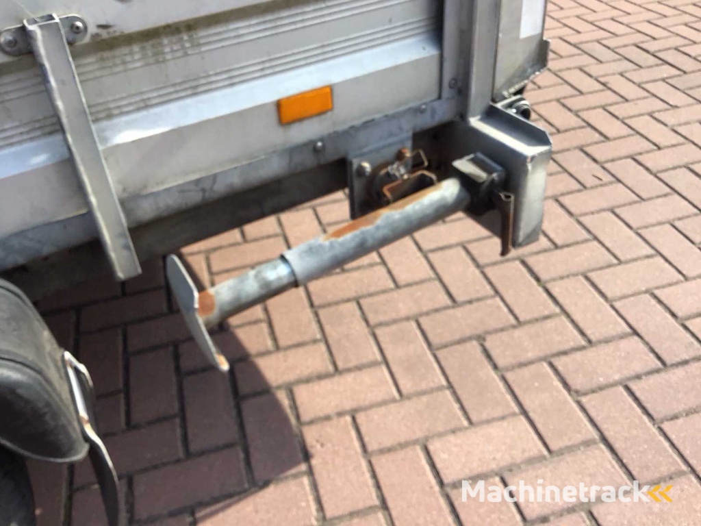 Humbaur Tieflader 2000 Maschinentransporter Auflieger