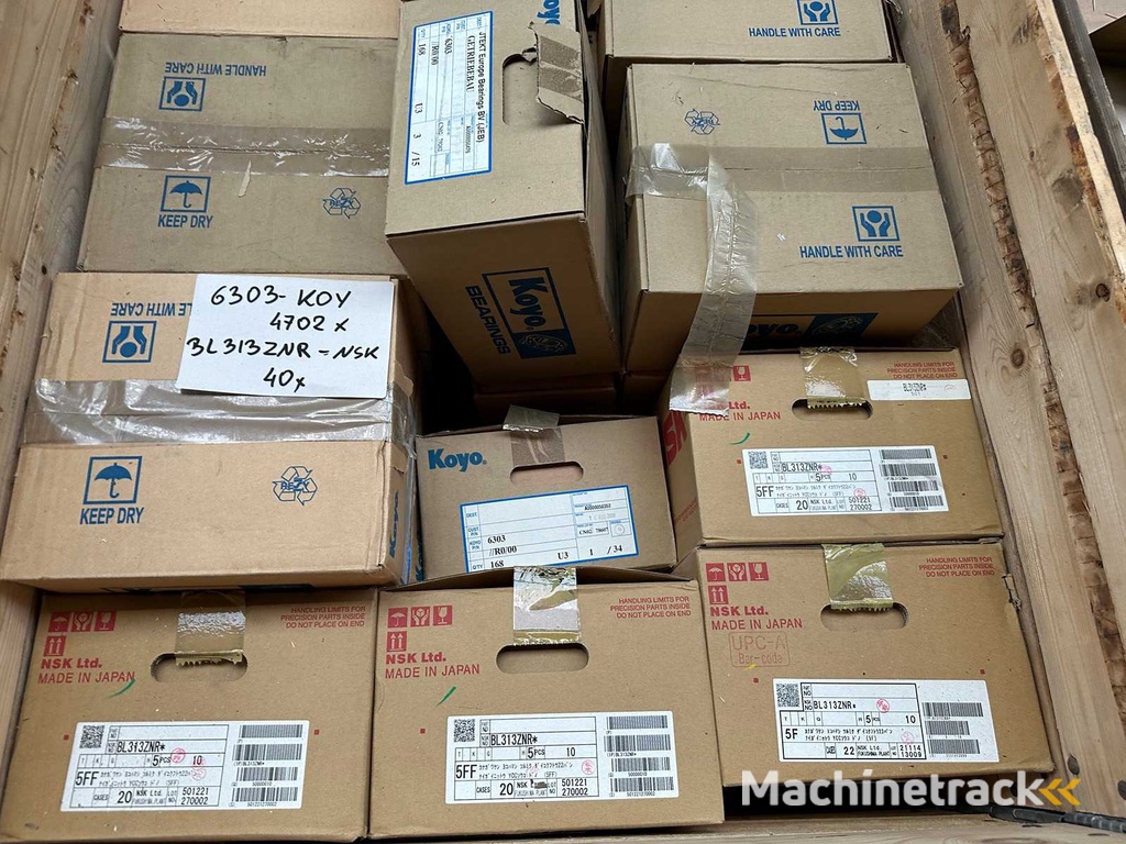 618 kg net bearings from NSK, Koyo and others