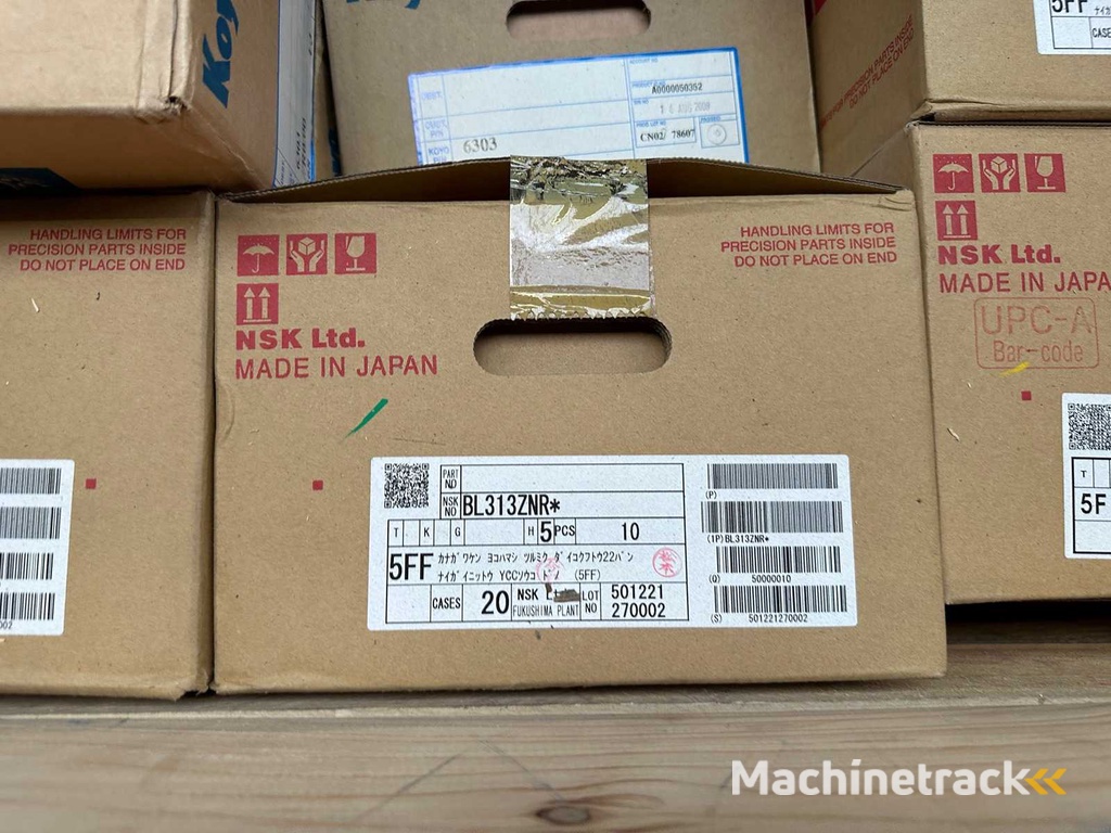 618 kg net bearings from NSK, Koyo and others