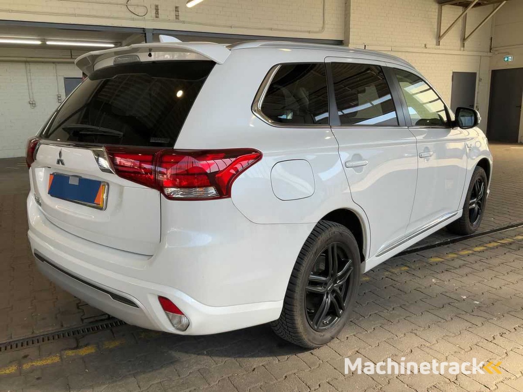 Mitsubishi Outlander 2.4 PHEV Spirit 4WD 2020