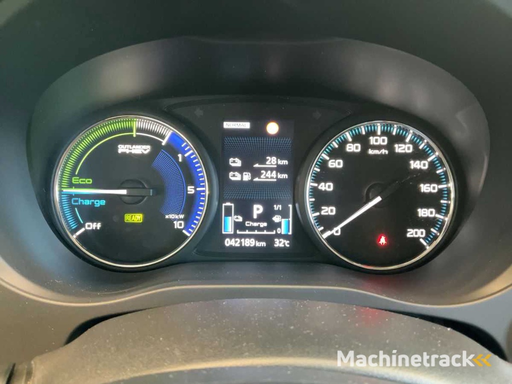 Mitsubishi Outlander 2.4 PHEV Spirit 4WD 2020