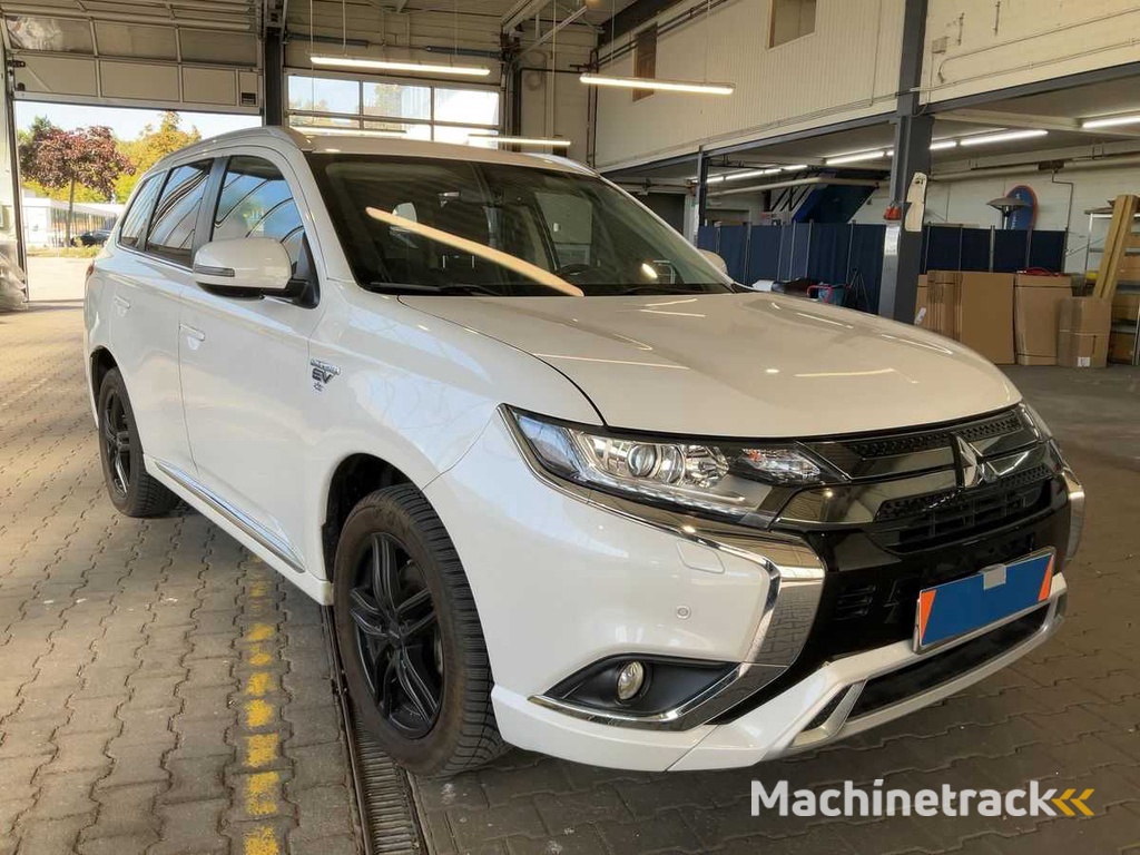 Mitsubishi Outlander 2.4 PHEV Spirit 4WD 2020