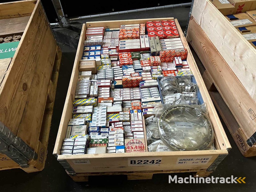 212 kg net bearings from SKF, FAG, INA, NTN, SNR, NSK, RHP, Koyo, NKE and others