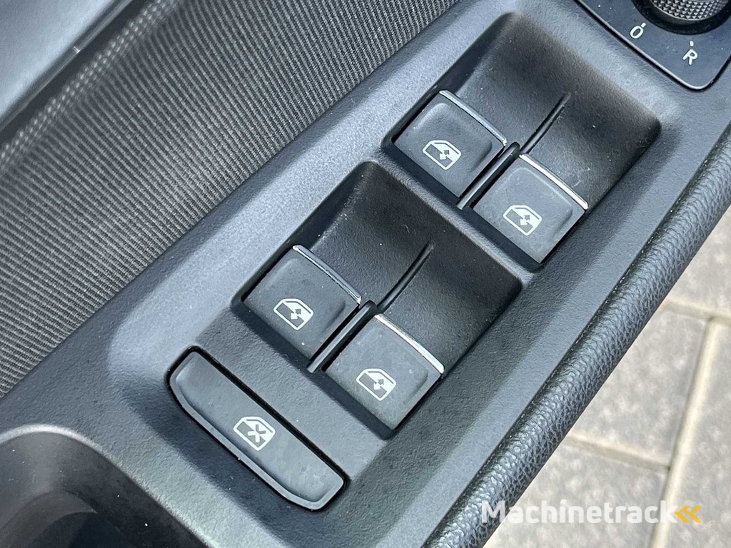 SEAT Leon 1.4 TSI FR BUSINESS 2017 | R-989-FS