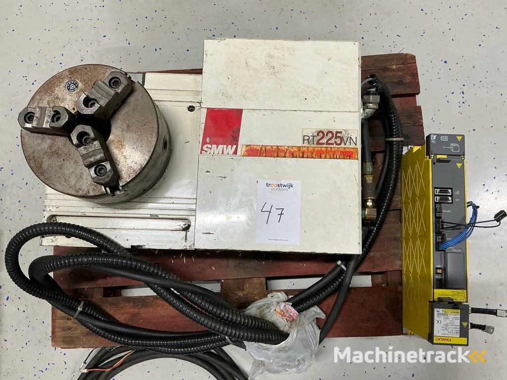 SMW RT225VN 4th axis with drive Fanuc
