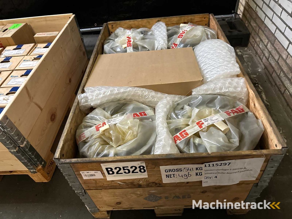 4x large  FAG Bearings - 496 kg net