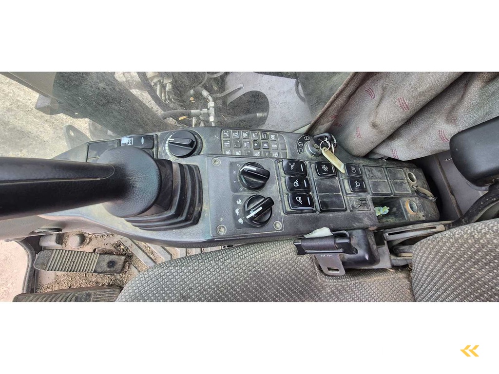 Volvo Construction Equipment - EW140C - Graafmachine op wielen - 2007