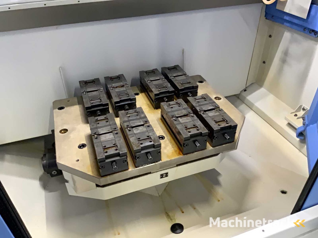 2017 Chiron DZ 12 W - Hohe Geschwindigkeit plus Vertikal-Bearbeitungszentren