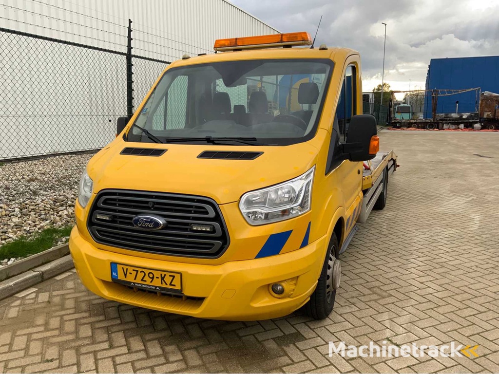 Ford - Transit - 350 2.0 TDCI L3H1 Am Auffahranhänger - Nutzfahrzeug