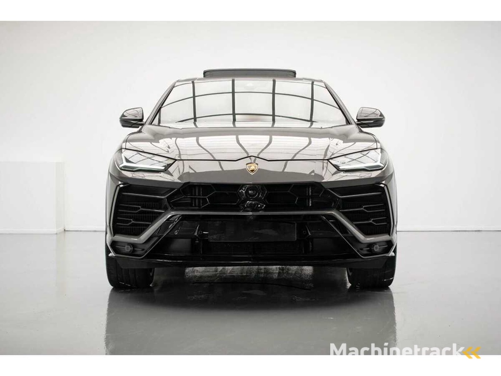 Lamborghini Urus 4.0 V8 2022 | P-385-KG i