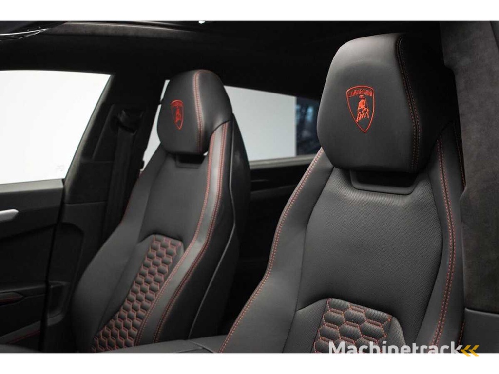 Lamborghini Urus 4.0 V8 2022 | P-385-KG i