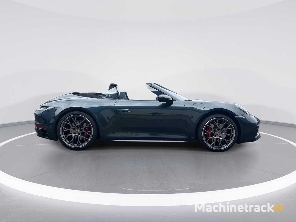 Porsche 911 Cabrio 3.0 Carrera S | FOREST GREEN | 2020 | 00-35-25