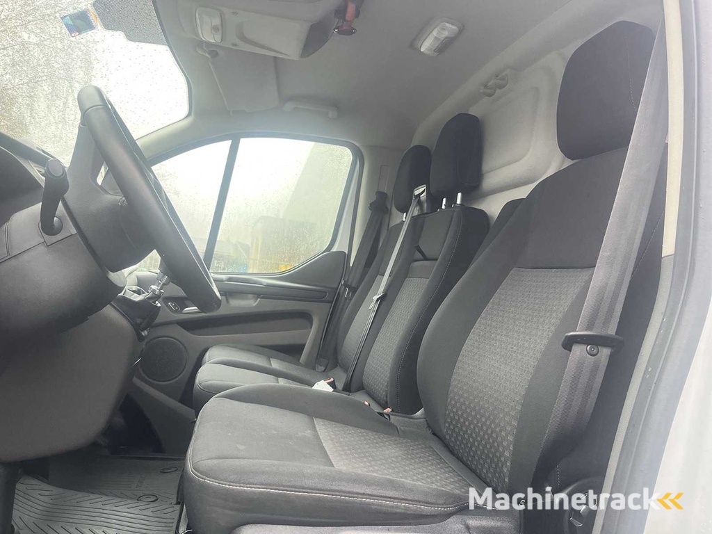 Ford Transit Custom 280 2.0 TDCI L1 H1 Nutzfahrzeug | VNT-40-B