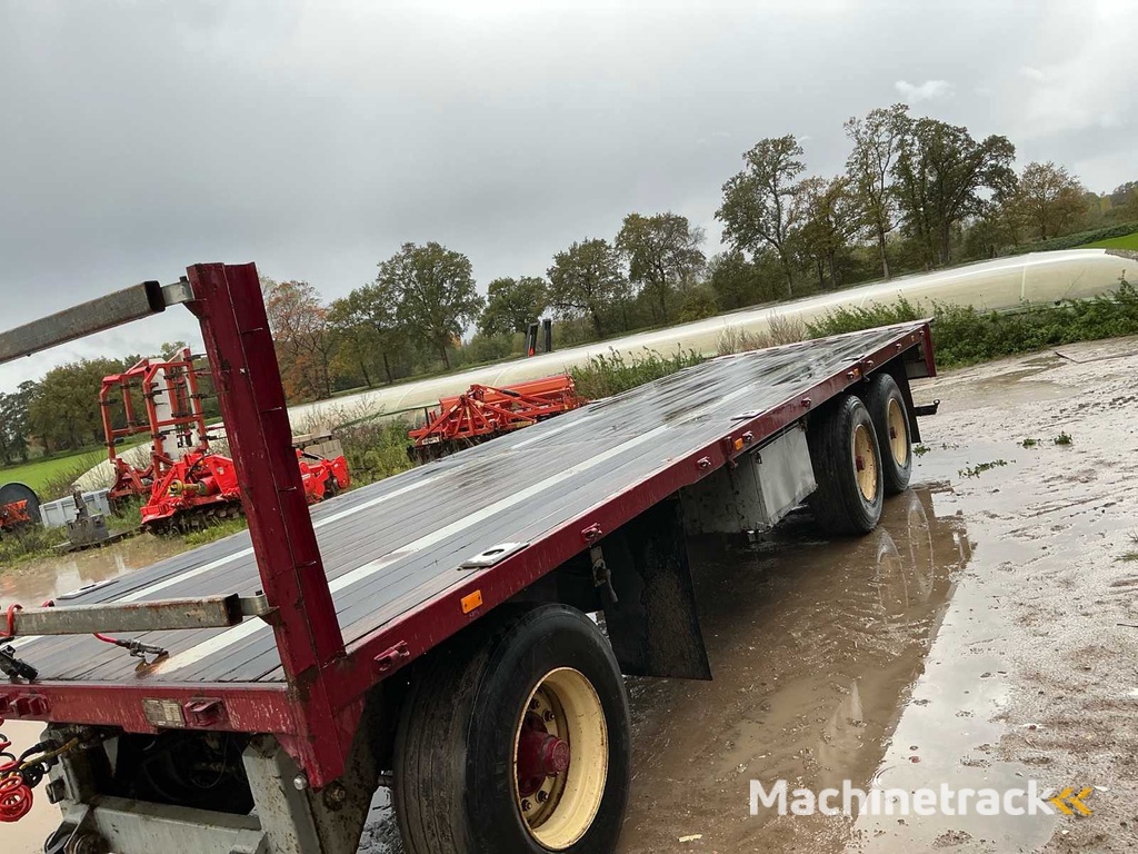 1985 Burg BPDA 88-16 (BURA 100L UITV. PAL Oplegger