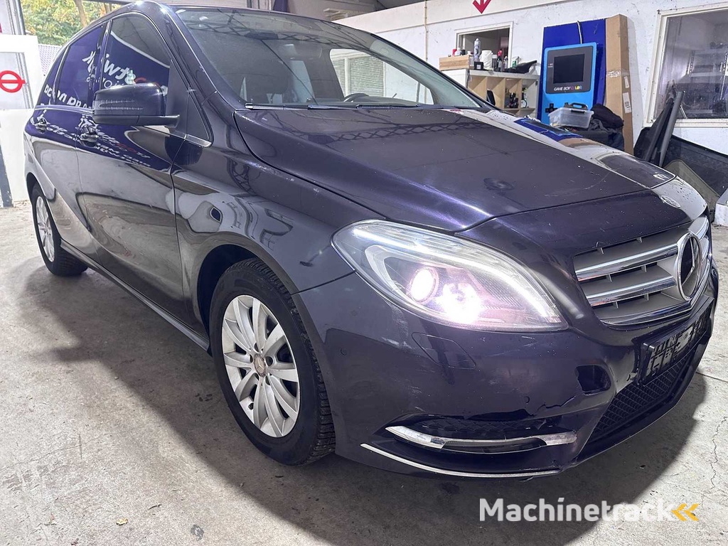 Merceder-Benz - B Klasse - 180CDI AUTOMAAT- Duitse papieren