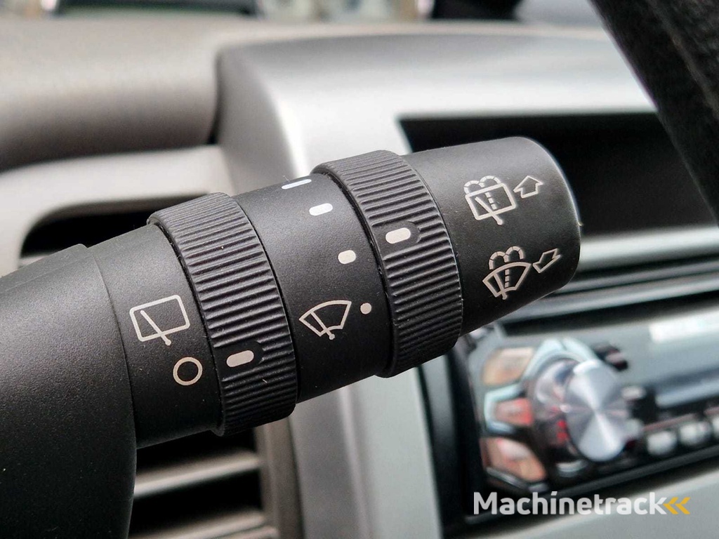 Lancia - 2005 - Ypsilon - 1.2-16V Oro - 79-RT-ZG