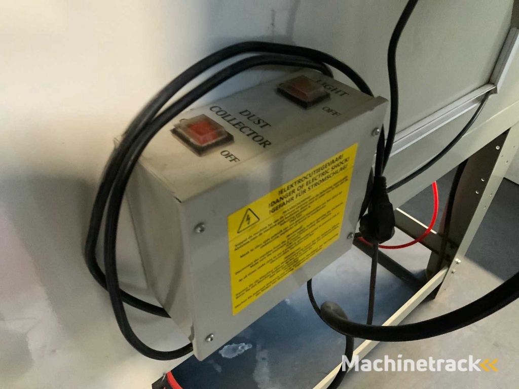 Zionair SB120A Doppelseitiger Strahlschrank