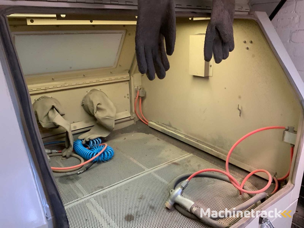 Zionair SB120A Doppelseitiger Strahlschrank