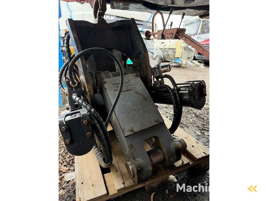 Engcon - 2011 - EC20B-CW30 - Tiltrotator