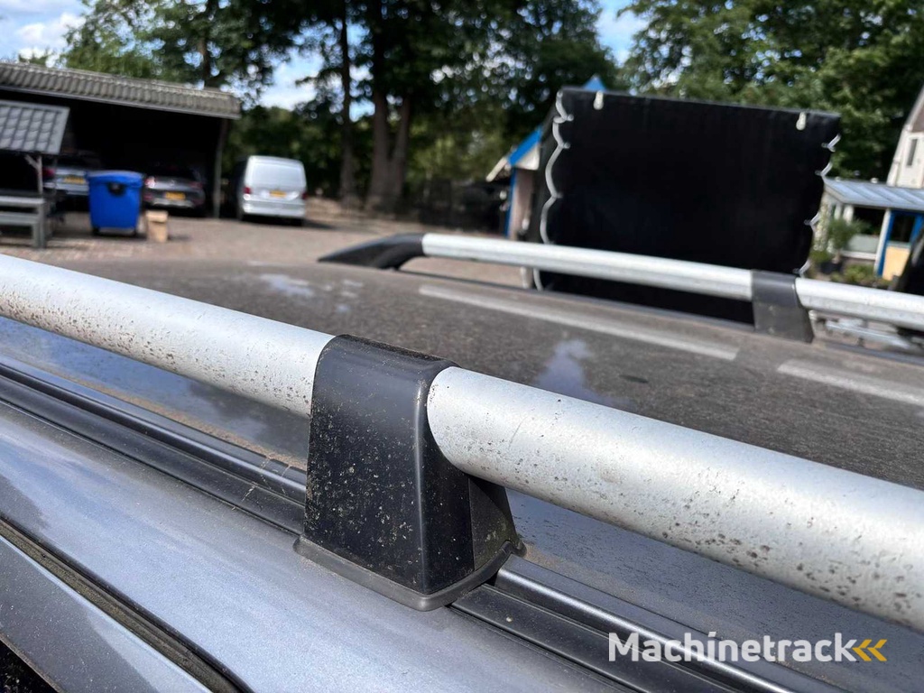 Mitsubishi - 2008 - Outlander Sport - 2.0 Invite+ - 66-ZG-RN - schade