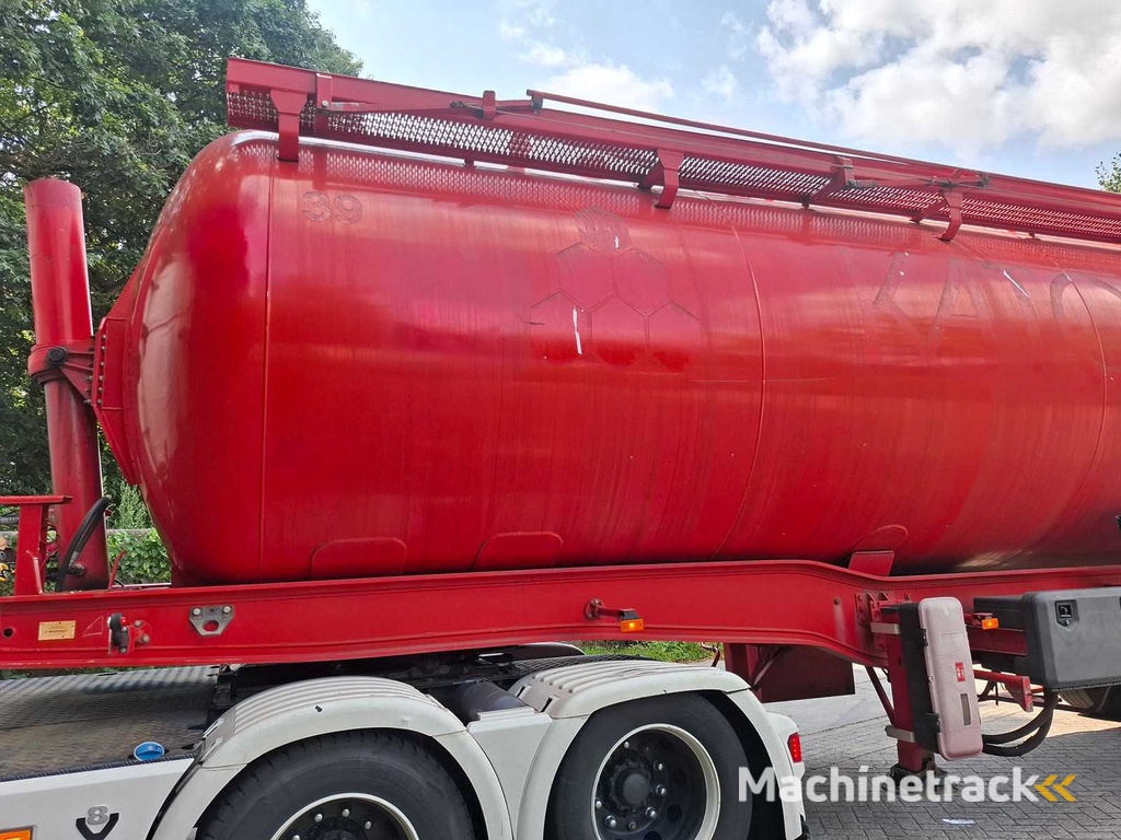 1999 Benalu T39NLNEP tankoplegger / tankwagen