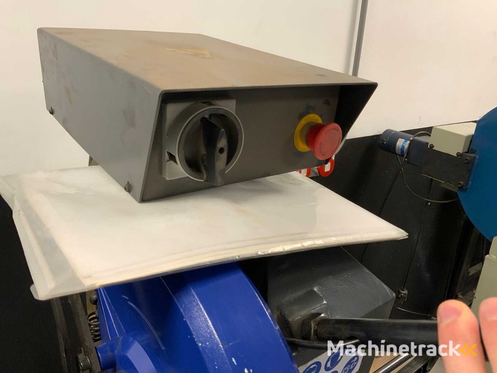 2023 Cowley CS250 Metall-Trennsäge