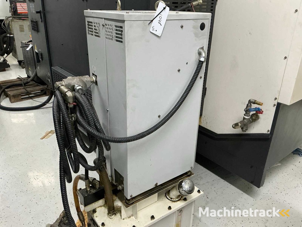 2012 Hwacheon Vesta 1050B 4-Achsen-Vertikal-Bearbeitungszentren