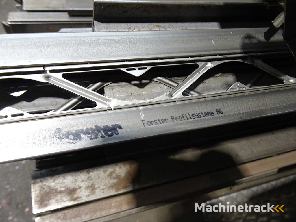 Jansen/ Forster - Charge von Stahlprofilen